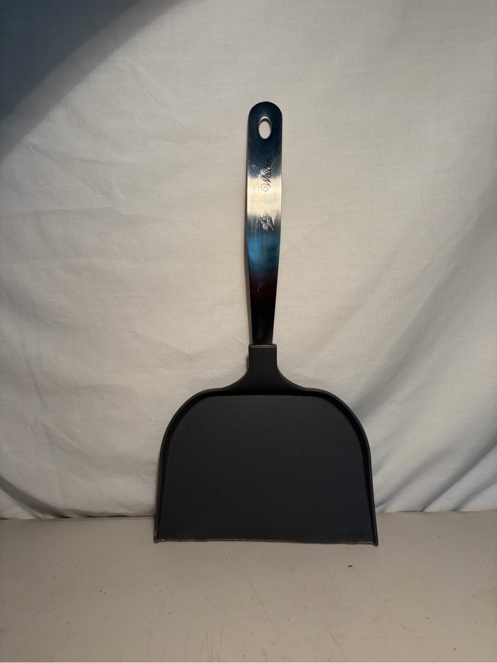 Hilton Stainless Steel Handle Black nylon spatula turner extra wide